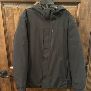 32 Degrees Men's Black Performance Jacket